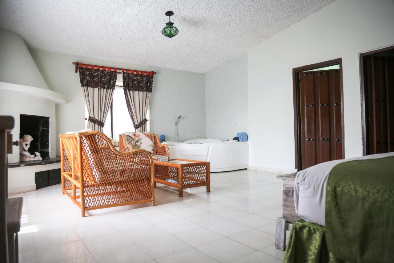 Villa Bonita Les Terrasses Cuernavaca Esterno foto